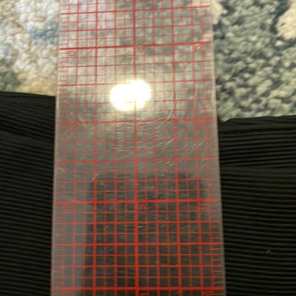 Black zippered hem trouser leggings. Toteme vibes by H&M - Picture 13 of 14